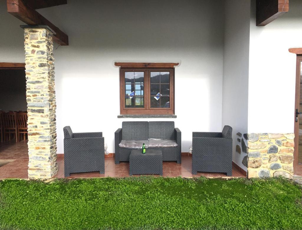 La Casa Vieja De Caneo - Apartamentos Rurales 3 Llaves Luarca Bagian luar foto